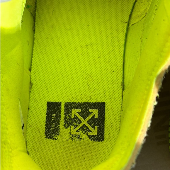 Nike Off-White Air Force 1 Low Volt size 11 - Picture 12 of 16